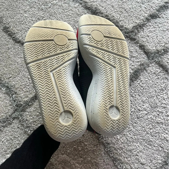 Nike Jordan Eclipse BG Style# 724042-018 black red white knit sneakers boys 5Y - Picture 8 of 11